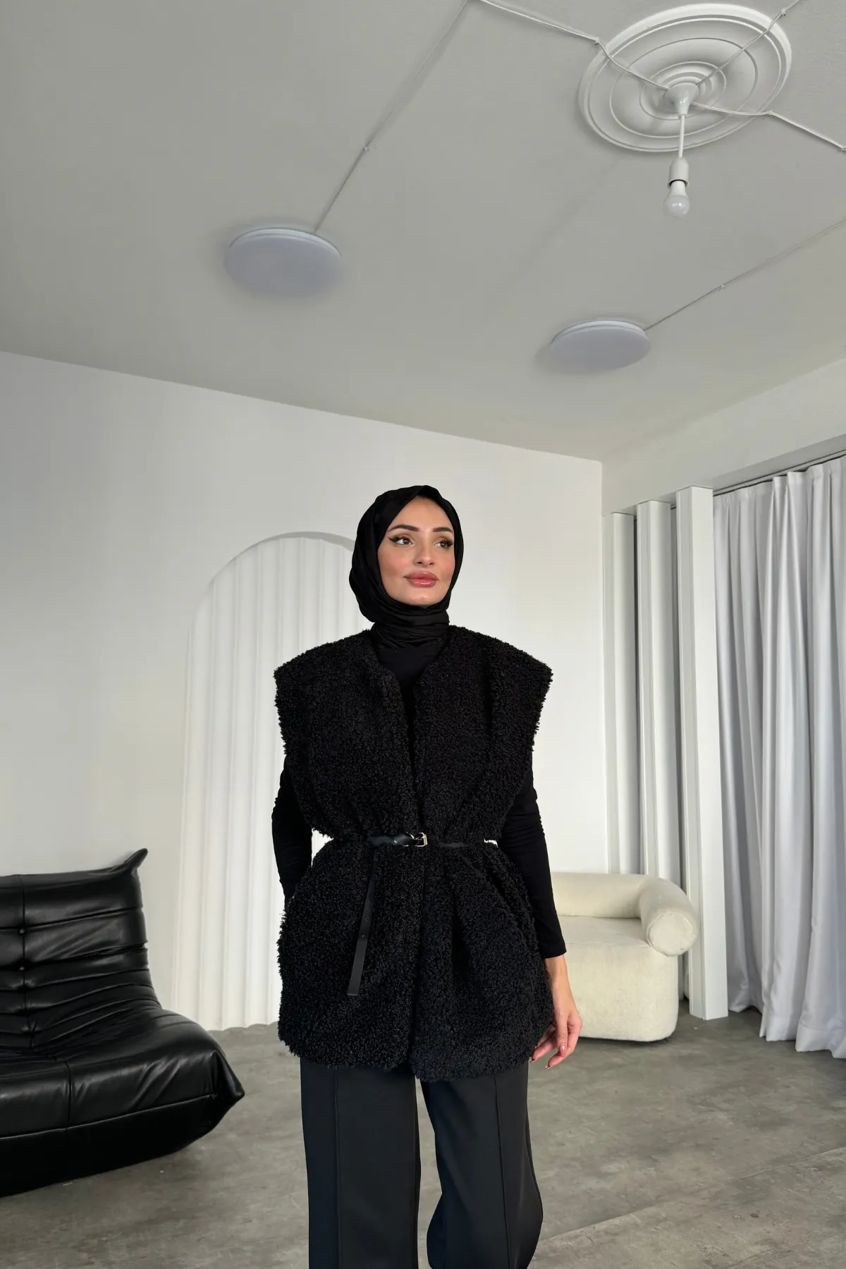 Sanem Astarlı Kürk Yelek